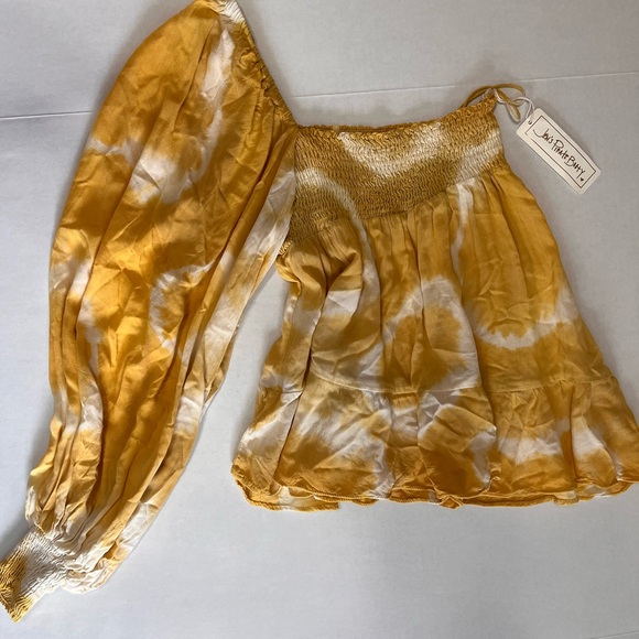 Jen’s Pirate Booty off the shoulder one shoulder top in Yellow - Picture 4 of 5